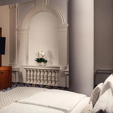 Grandhotel Nabokov Отель
