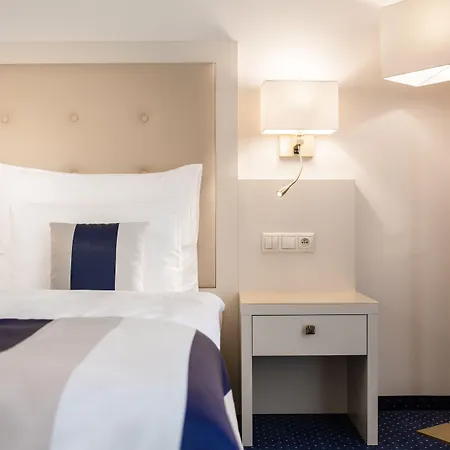 호텔 Grandhotel Nabokov 4*