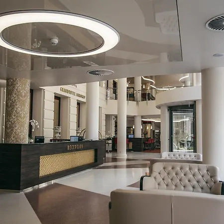 Grandhotel Nabokov Hotell 4*