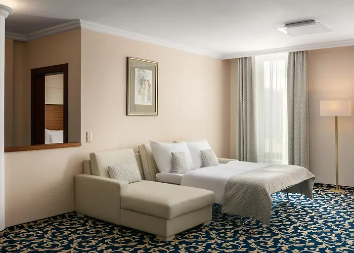 Hotell Grandhotel Nabokov 4*