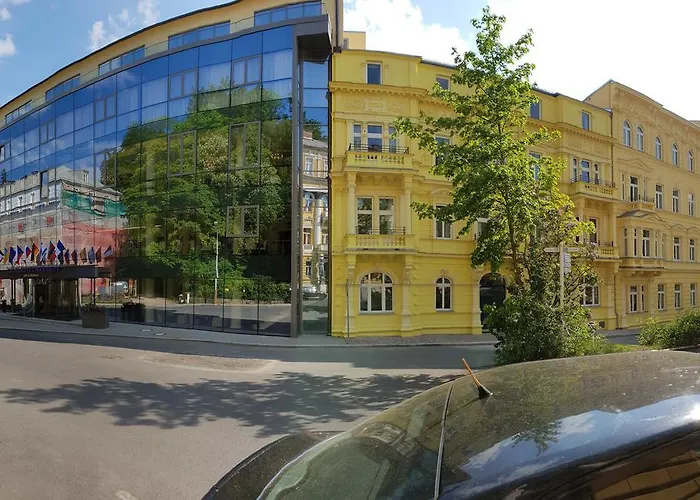 Hotell Grandhotel Nabokov